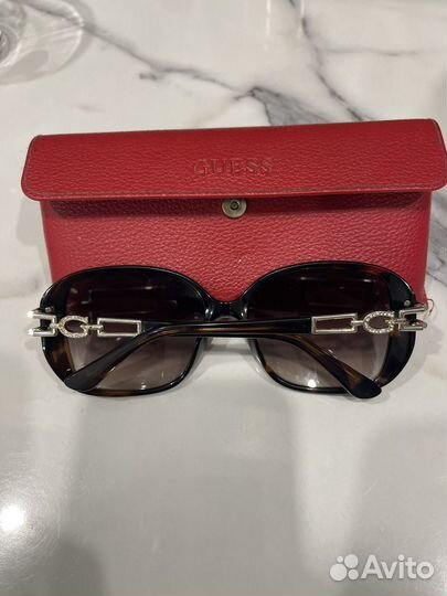 Очки Guess оригинал б/у