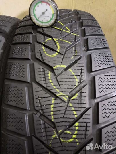 Vredestein Wintrac Xtreme S 215/70 R16