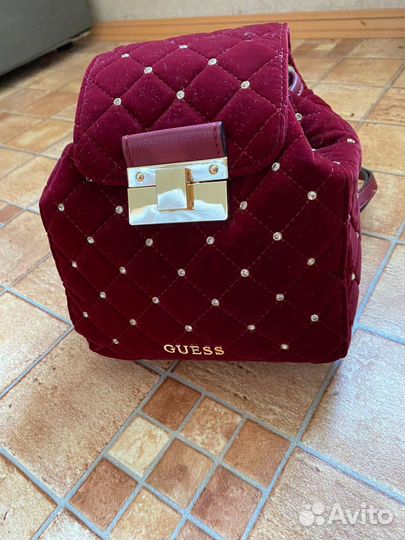 Рюкзак женский guess