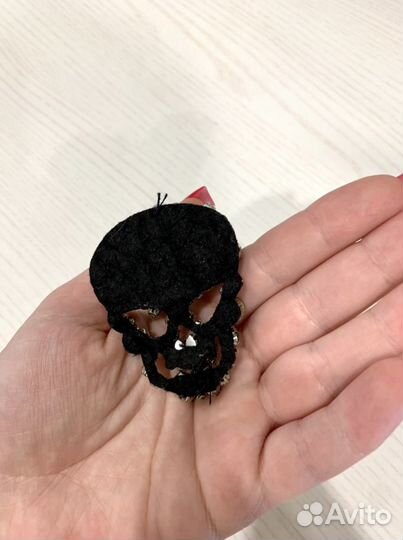 Нашивка на одежду черная, Череп