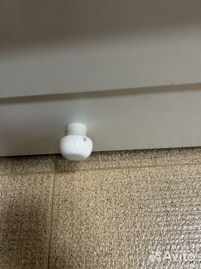 Кроватка детская с маятником