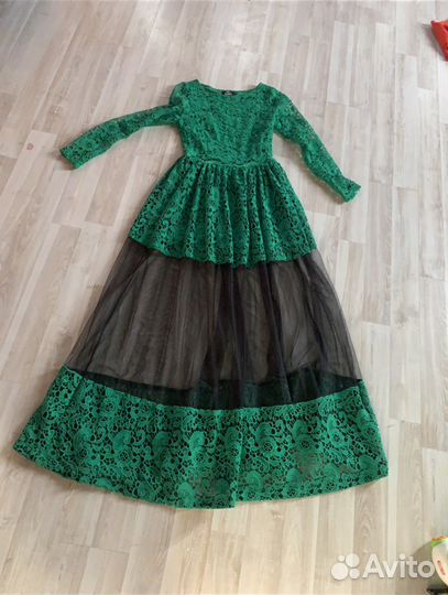 Вечернее платье