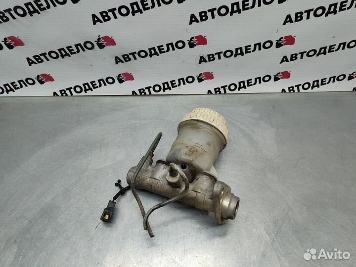 Тормозной цилиндр Mitsubishi Lancer C62A 1991 г.в