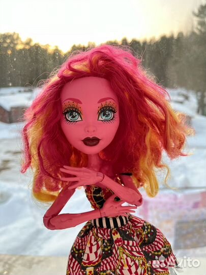 Кукла Монстер Хай Гулиопа