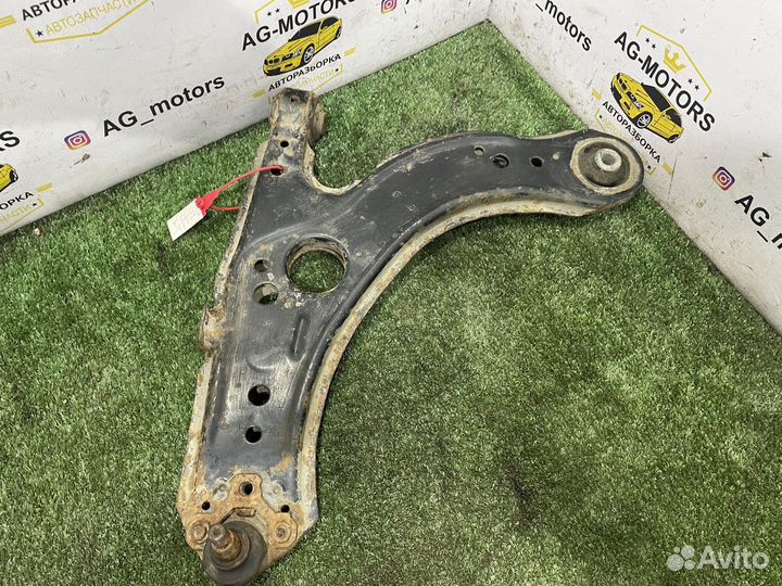 Рычаг передний правый Golf 4