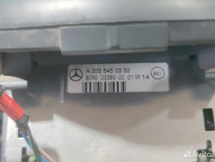 Дисплей A 203 545 03 32 Mercedes-Benz C W203 2.2 Дизель
