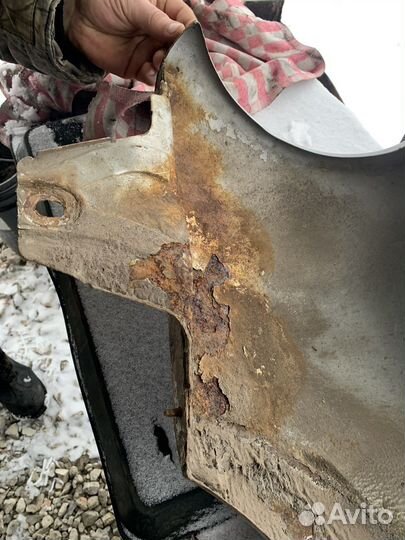 Крылья передние оригинал мерседес