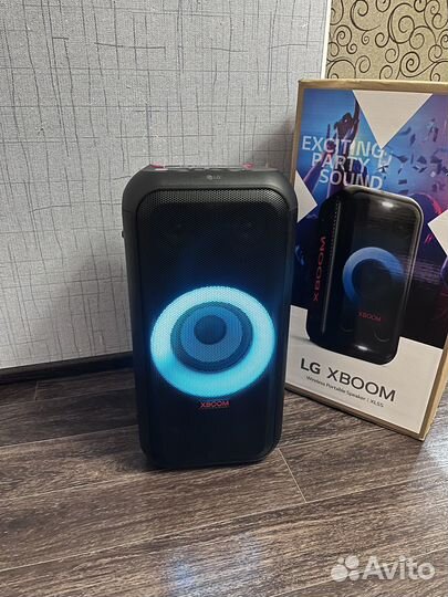 Портативная колонка LG xboom XL5S новая