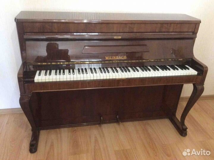 Пианино WeInBach