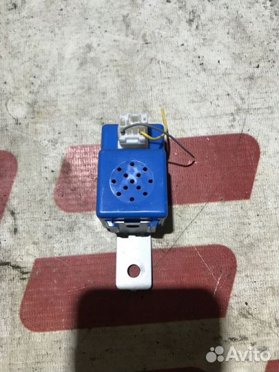 Зуммер двери багажника Hyundai ix35 I (2009—2013)