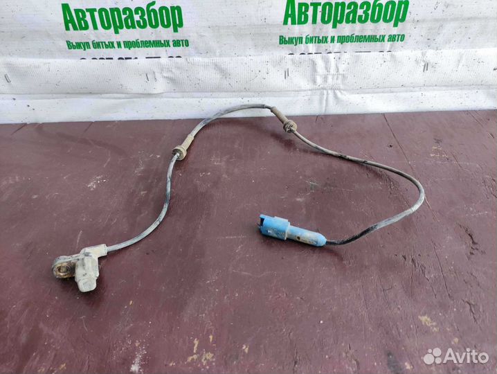 Датчик abs передний Peugeot 206