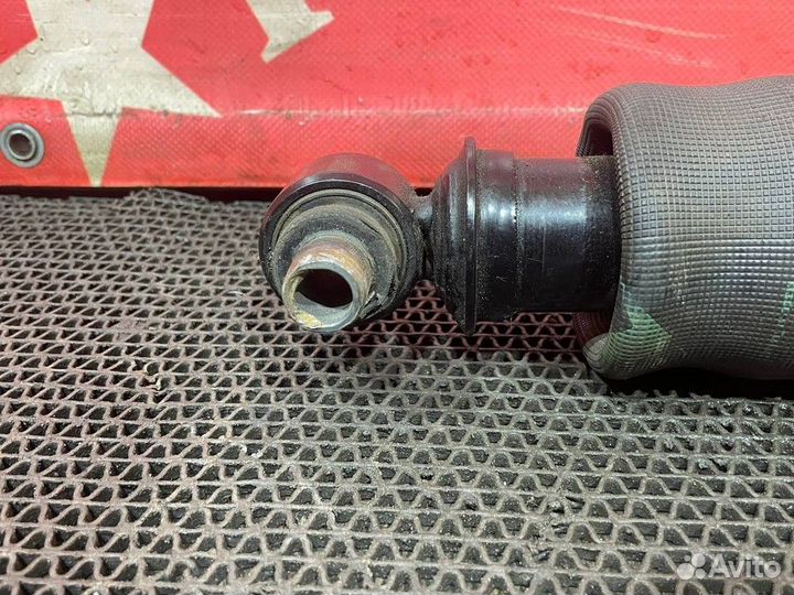 Подушка кабины передняя Renault T