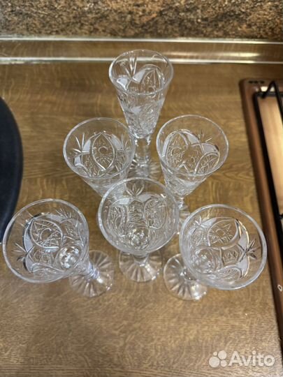 Хрустальные фужеры для вина