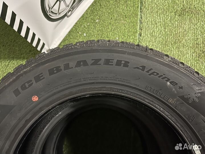 Sailun Ice Blazer Alpine+ 175/55 R15 77T