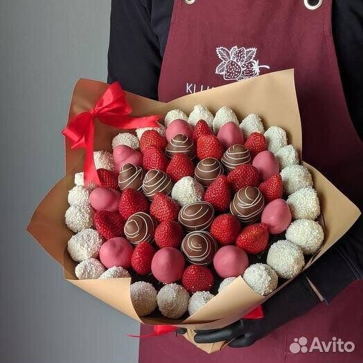 Букет из клубники в шоколаде