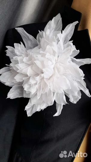 Брошь Цветок из шелка 22см