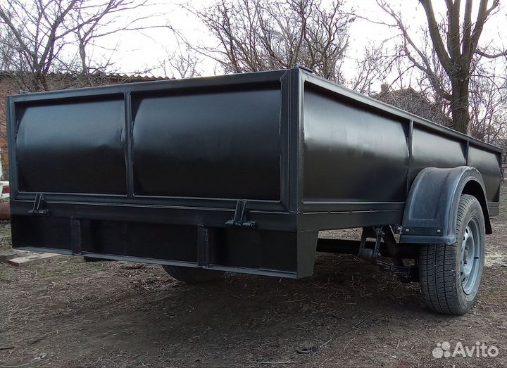 Прицеп на легковой автомобиль