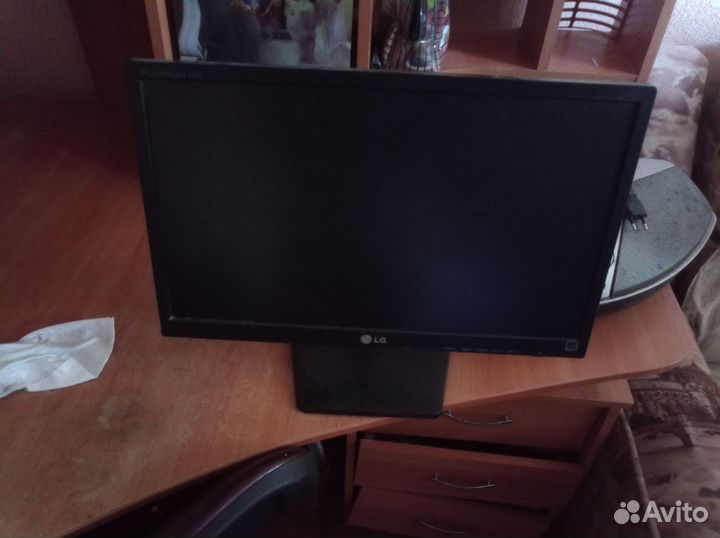 Монитор LG