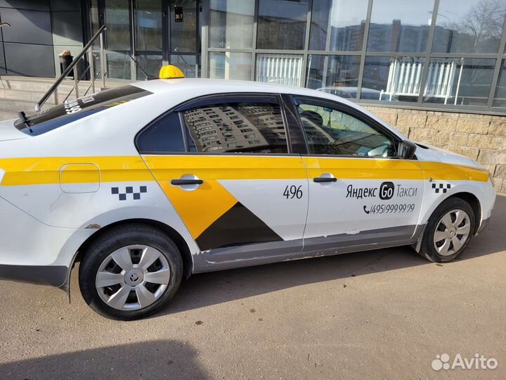Skoda Rapid 1.6 AT, 2017, 182 749 км