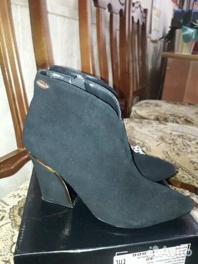 Полуботинки