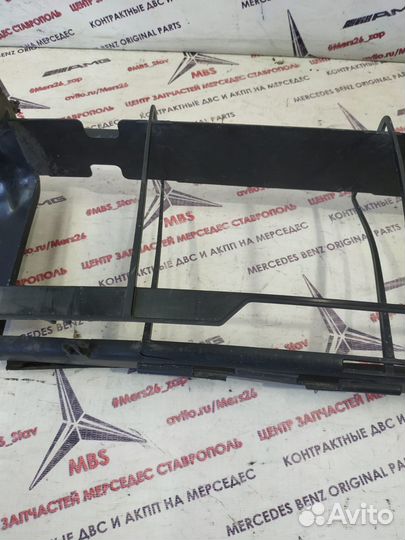 Воздухозаборник интеркулера w203 Mercedes