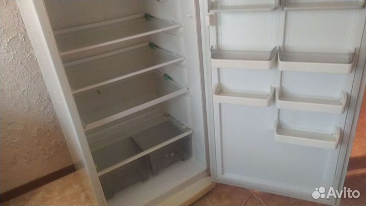 Холодильник на запчасти