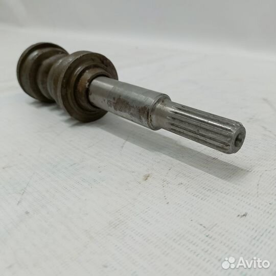 Вал и червяк рулевого управления УАЗ 469