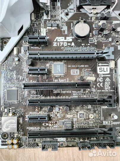 Материнская плата