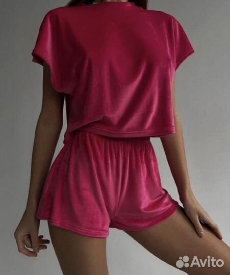 Домашний костюм