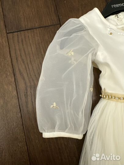 Платье для девочки нарядное 110 р