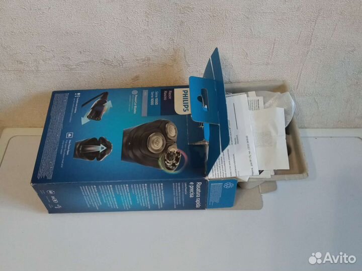 Бритва электрическая Philips