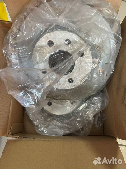 Диск тормозной передний hyundai Getz 1.1-1.6 02