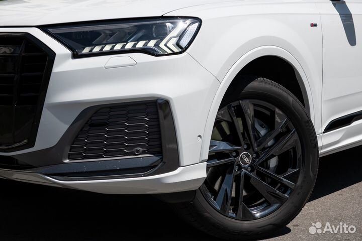 Audi Q7 3.0 AT, 2021, 18 000 км