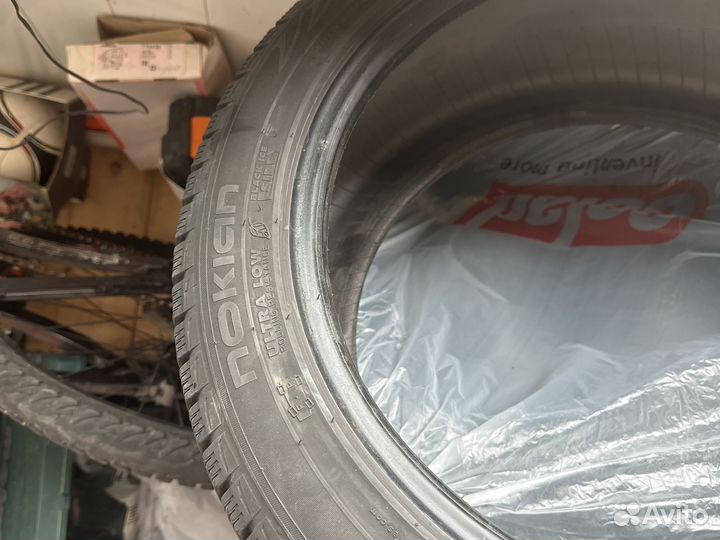 Nokian Tyres Hakkapeliitta R 235/45 R17 R