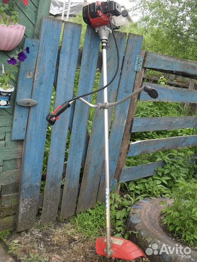 Триммер бензиновый