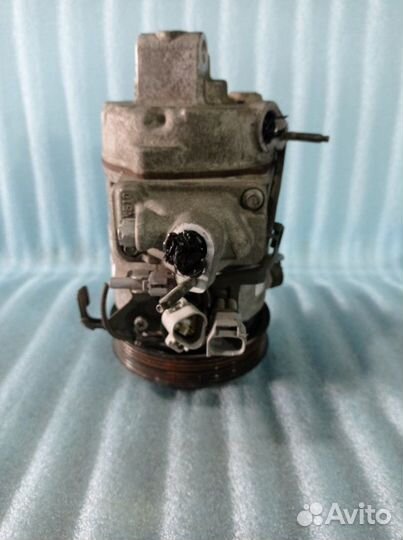 Компрессор кондиционера Toyota Celsior 3UZ-FE