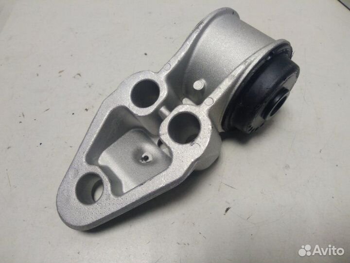 Сайлентблок задней балки Volkswagen Passat B5