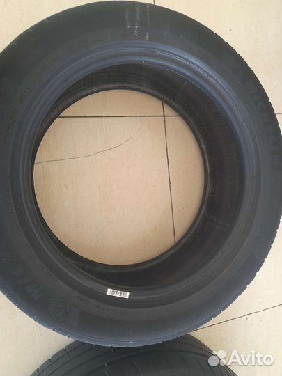 Michelin Pilot Sport 4 215/55 R17 98Y