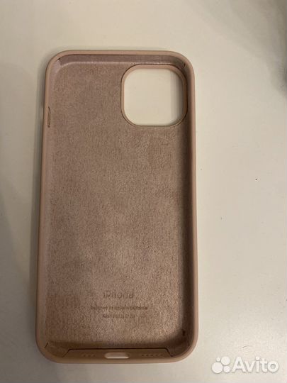 Чехол на iPhone 14