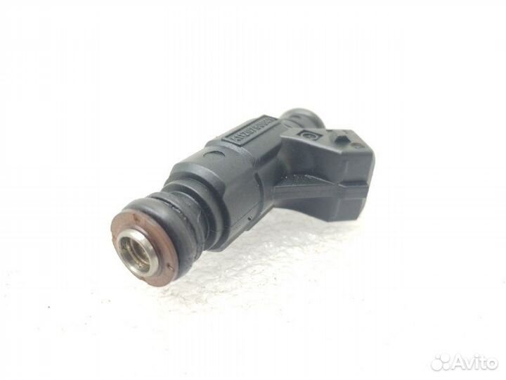 Форсунка топливная Mercedes-Benz Clk-Class C208