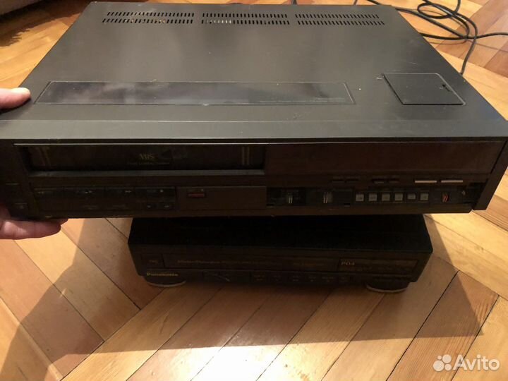 Видеомагнитафон