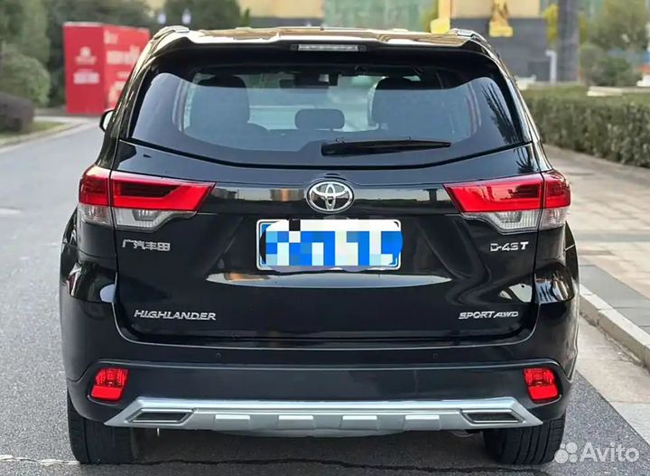 Toyota Highlander 2.0 AT, 2021, 56 000 км