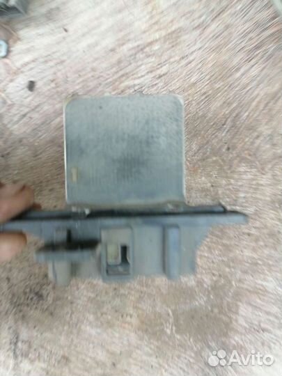 Мотор печки ниссан примера П 10- п11