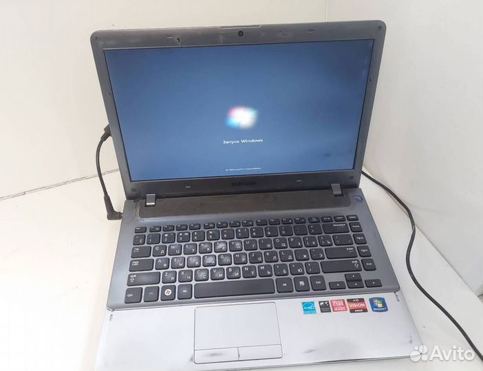 Ноутбук Samsung NP355V4C-S01RU