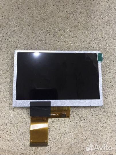 Дисплей TFT 4:3