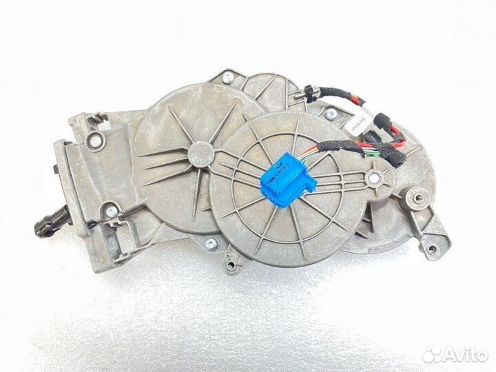 Привод крышки багажника Mercedes-Benz Glc X253