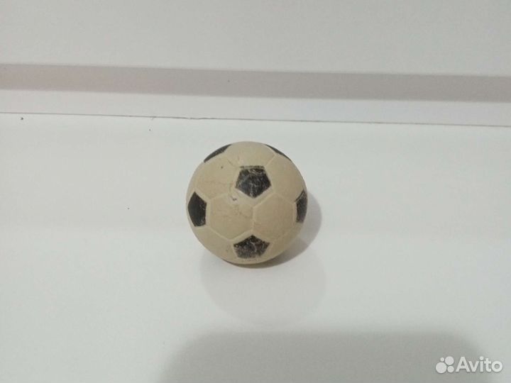 Игрушка для кота-мячик