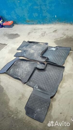 Автомобильные коврики на priora