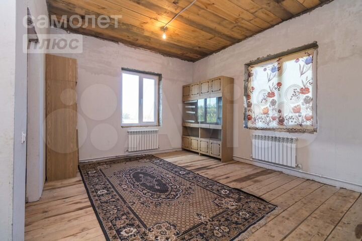 Дом 62 м² на участке 8,3 сот.