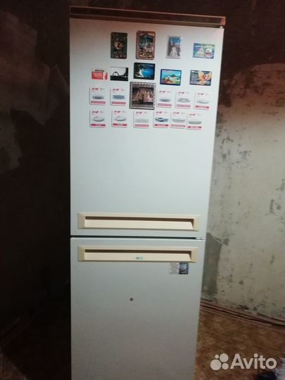 Холодильник Стинол -103